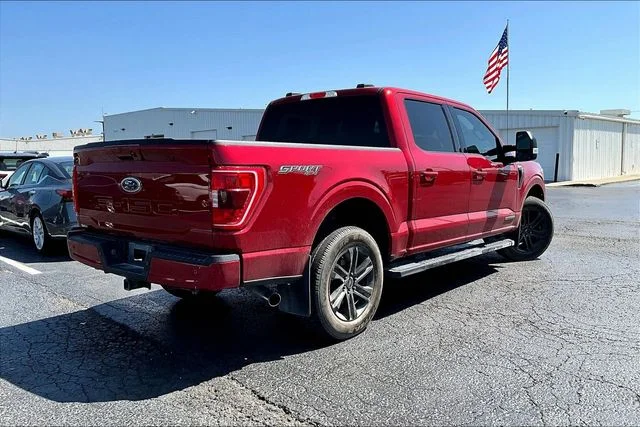 Used 2021 Red Ford XLT image 4