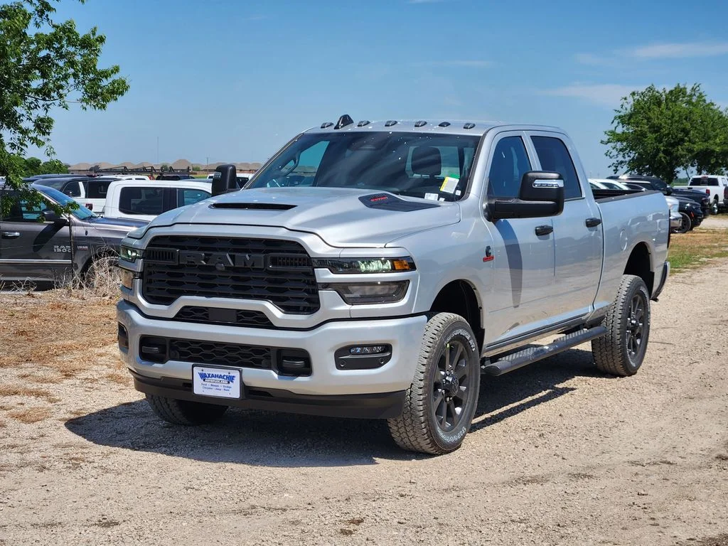 New 2026 Silver-Zynith Exterior Paint RAM Tradesman image 2