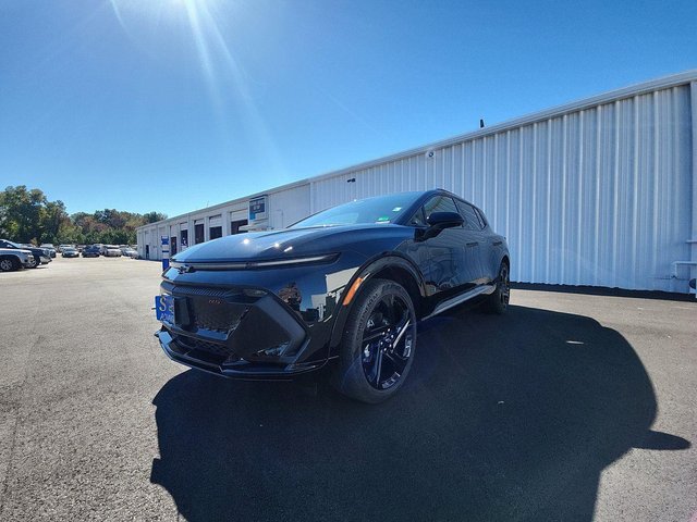 2025 Chevrolet Equinox EV RS