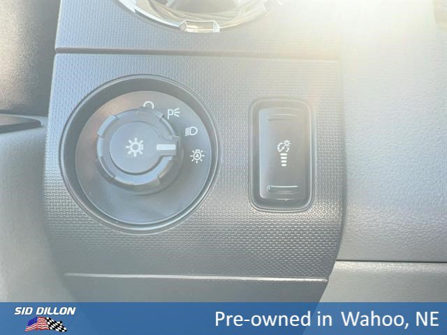 Used 2011 Ingot Silver Metallic Ford XL image 12