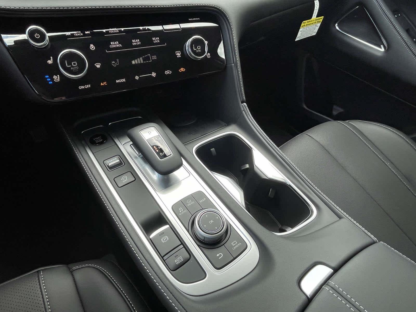 New 2027 Mineral Black INFINITI LUXE image 28