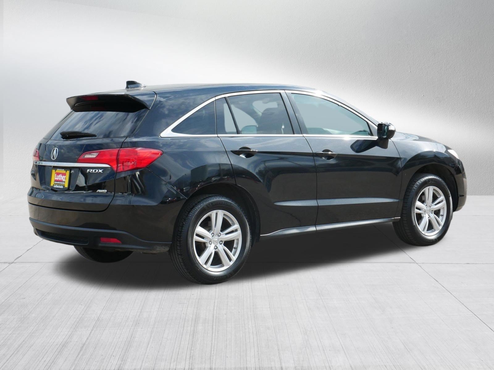 Used 2014 Crystal Black Pearl Acura Tech Pkg image 7