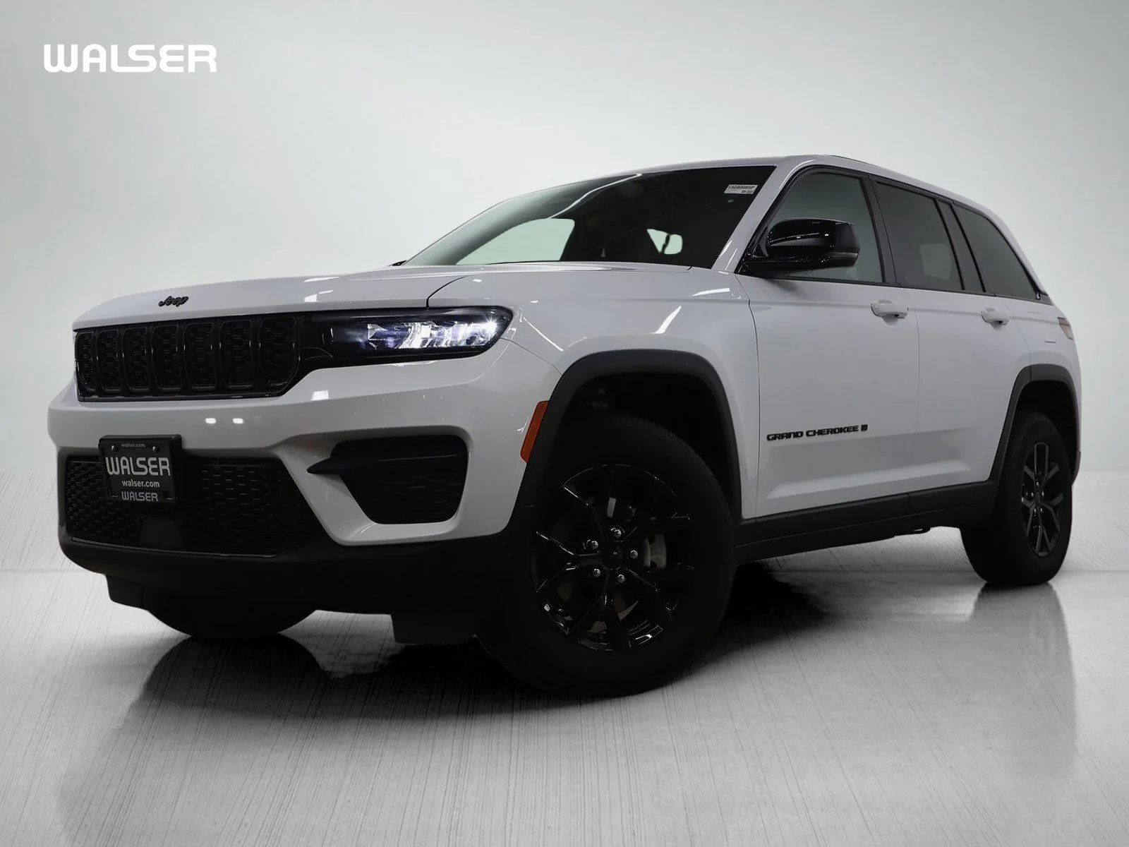 2025 Jeep Grand Cherokee Altitude 4x4's photo