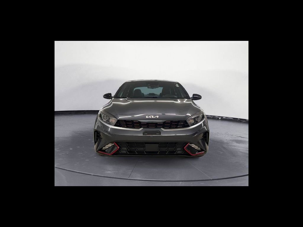Used 2024 Gray Kia GT-Line image 9