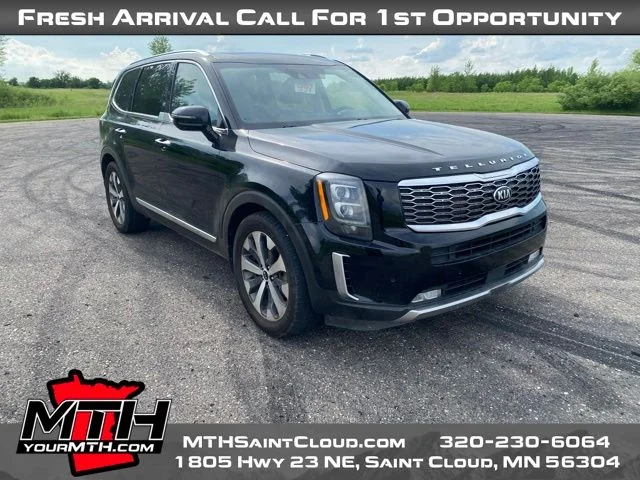 Used 2020 Black Kia SX image 2