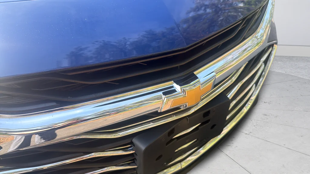 Used 2023 Blue Chevrolet LS image 30