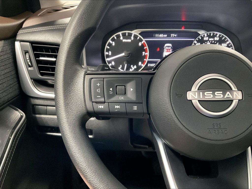 Used 2023 Pearl White Tricoat Nissan SV image 22