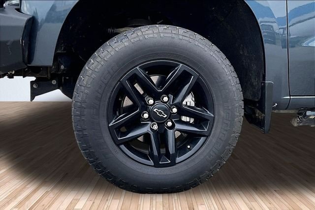 Used 2020 Gray Chevrolet LT Trail Boss image 8