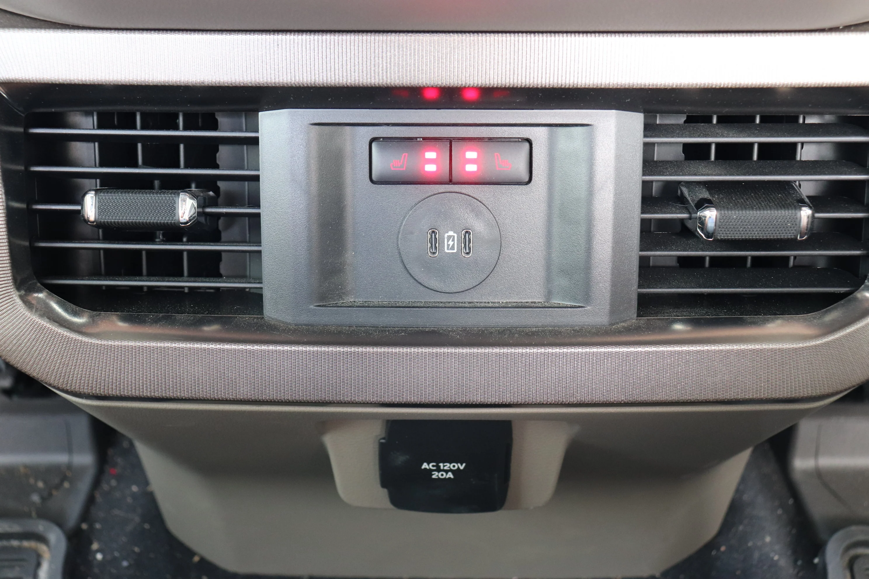 Used 2025 Gray Ford PLATINUM 160 WB STYLESIDE Crew Cab 6.75