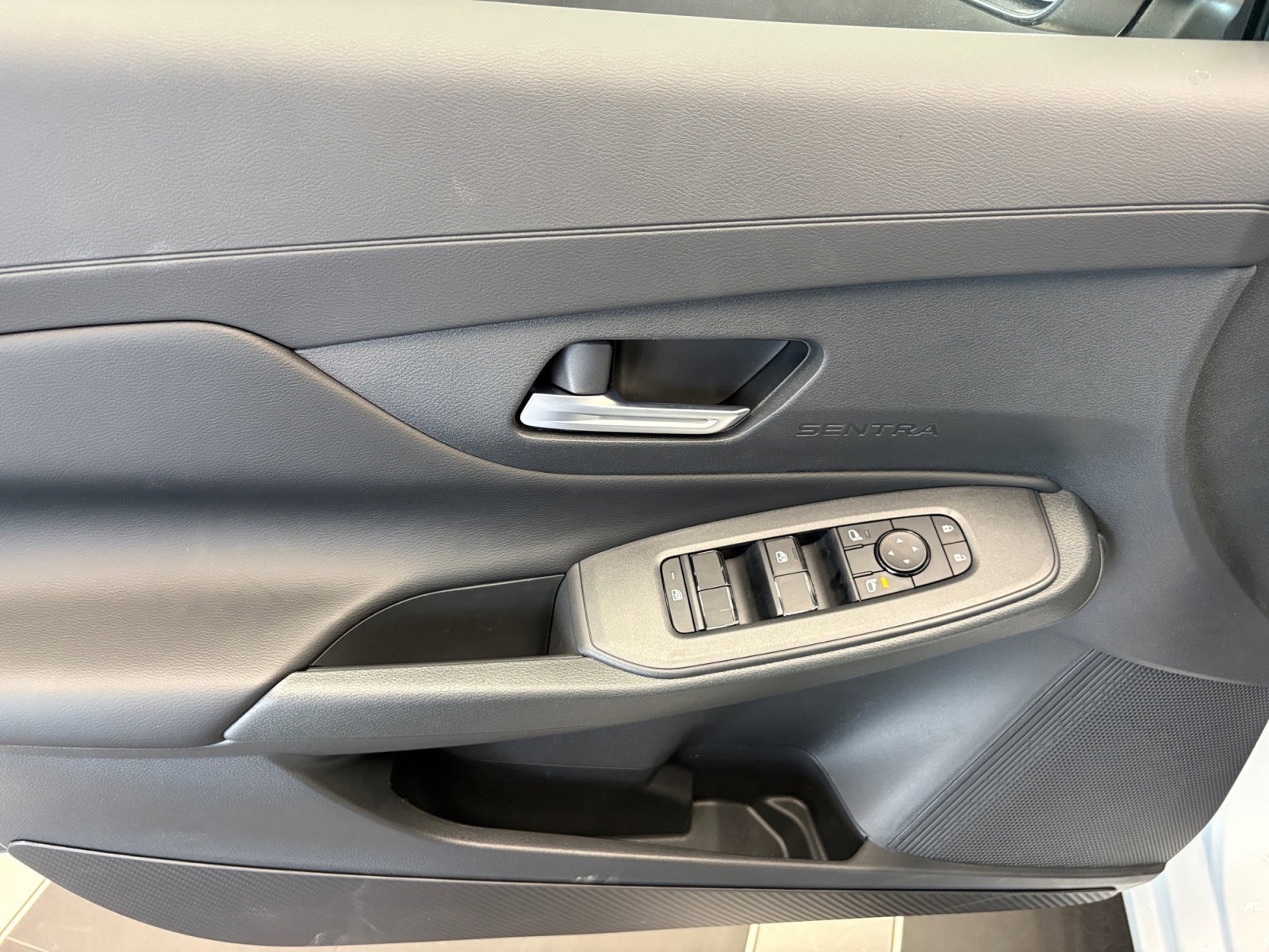 2026 Nissan Sentra SV - Photo 25