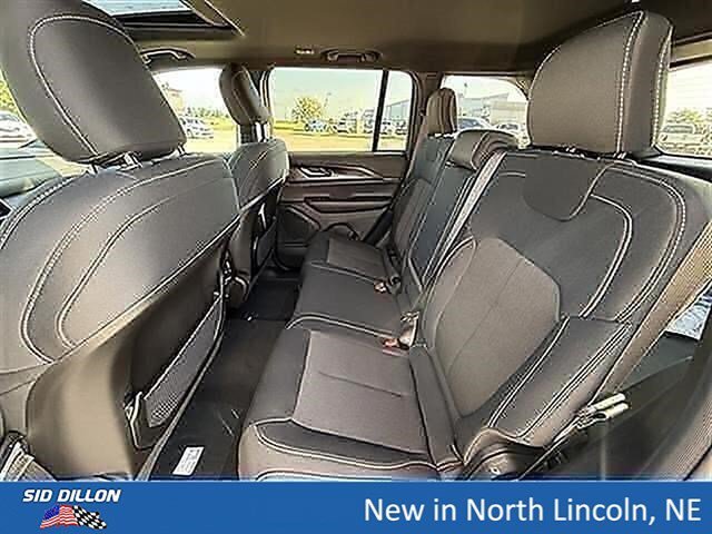 New 2026 Silver Zynith Jeep Laredo image 15