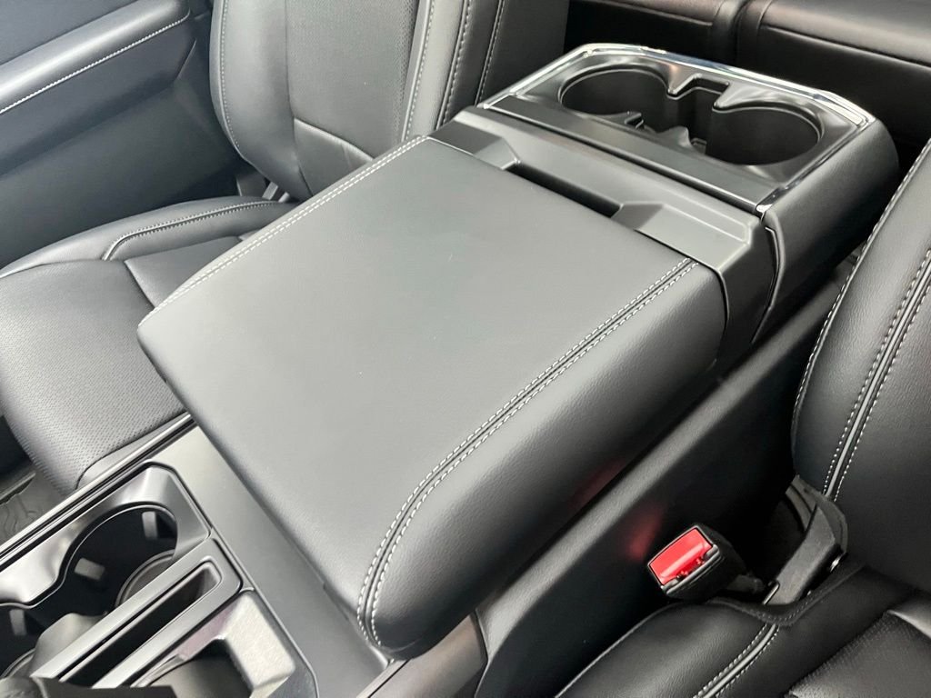 New 2026 Black Ford Lariat image 31