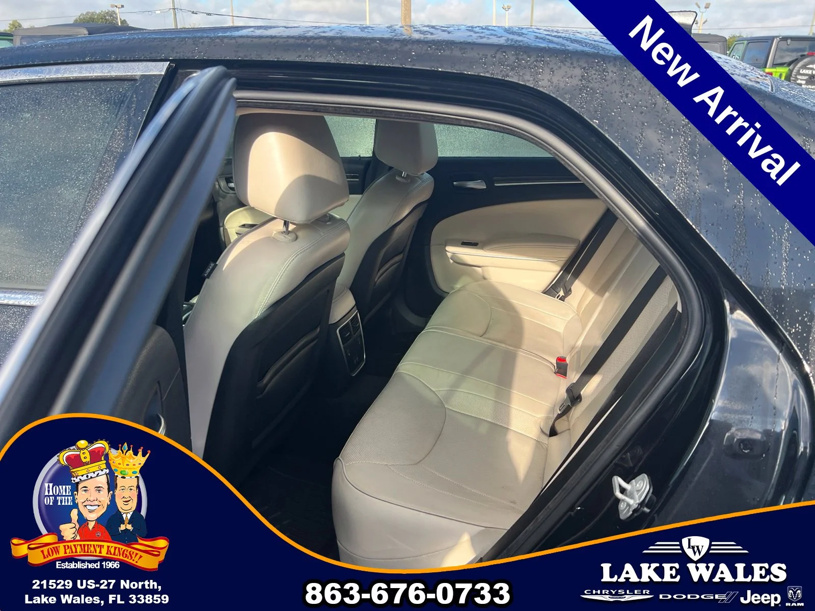 Used 2019 Black Chrysler Limited image 8