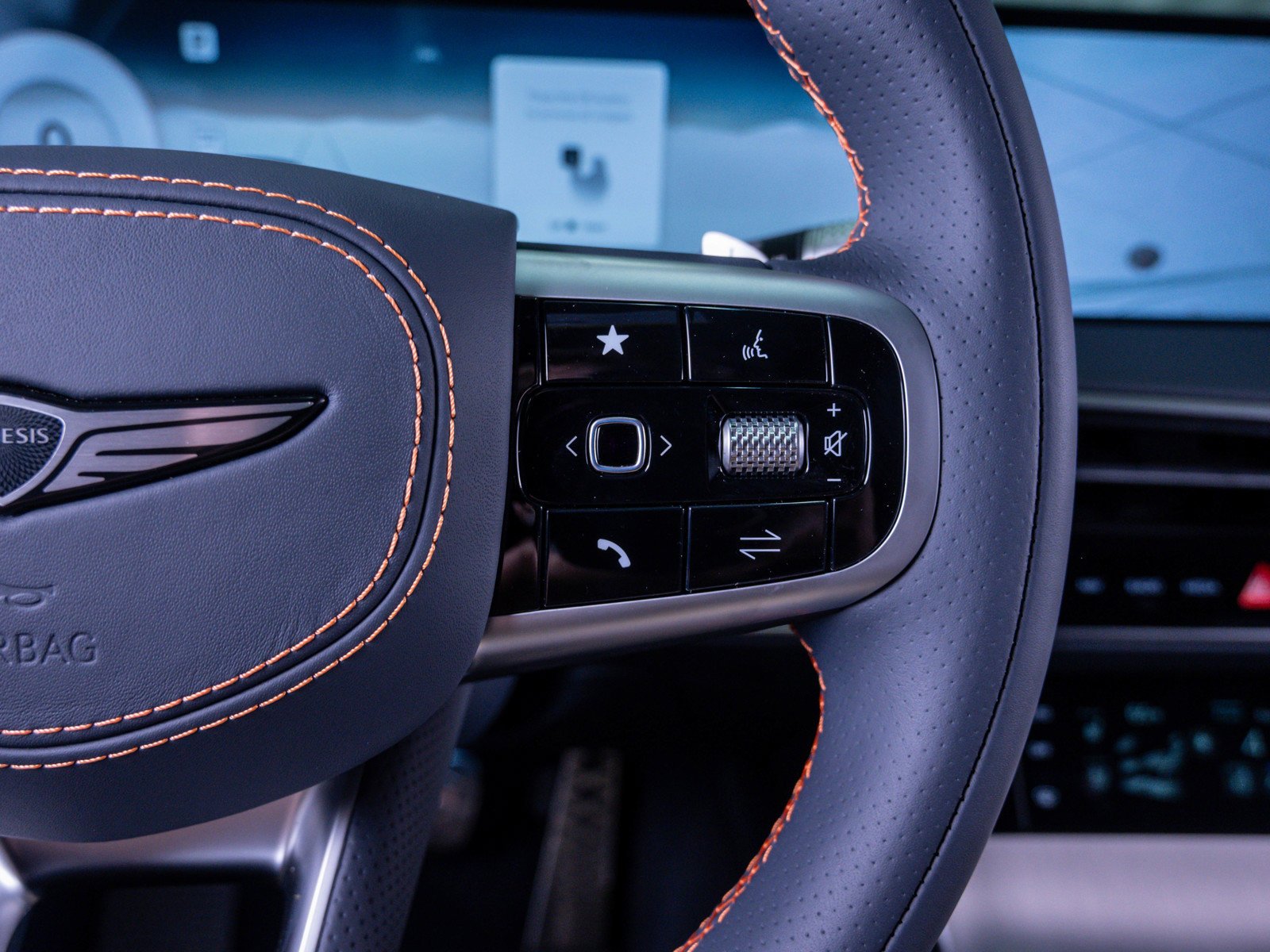 2026 GENESIS GV70 Sport Advanced - Photo 23