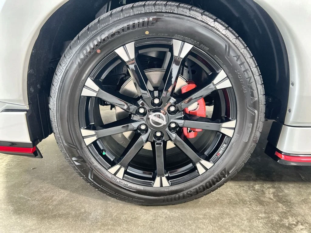 New 2026 White Nissan NISMO image 19