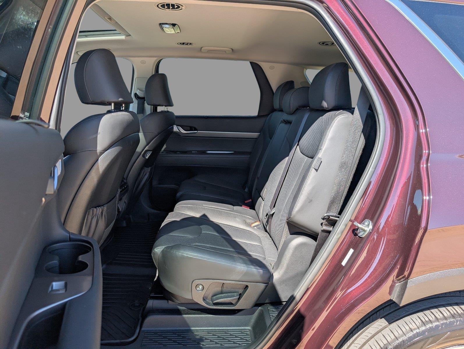Used 2023 Sierra Burgundy Hyundai SEL image 19