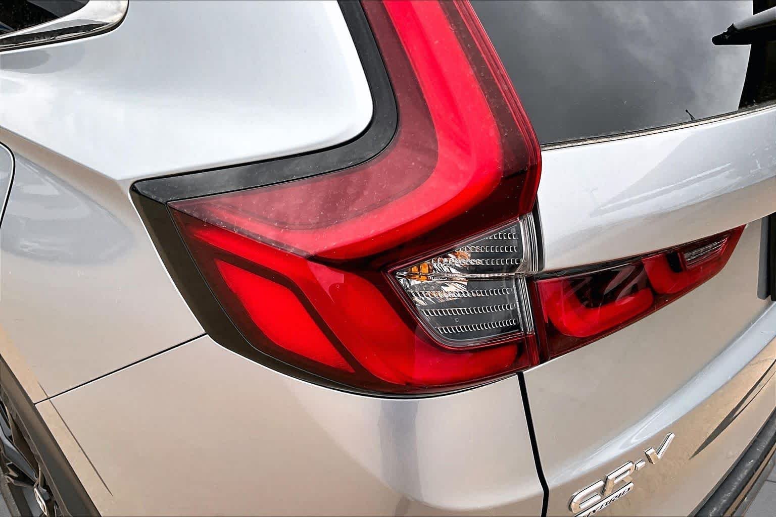Used 2025 Solar Silver Metallic Honda Sport image 27