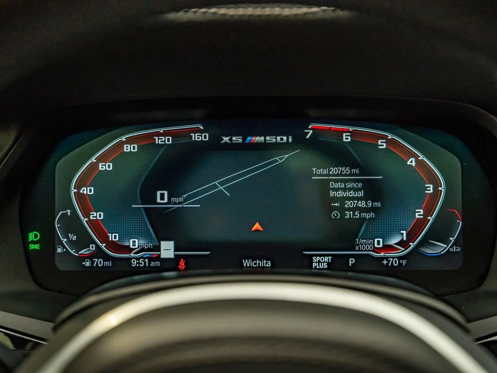 Used 2023 Special Order Color BMW M50i image 25