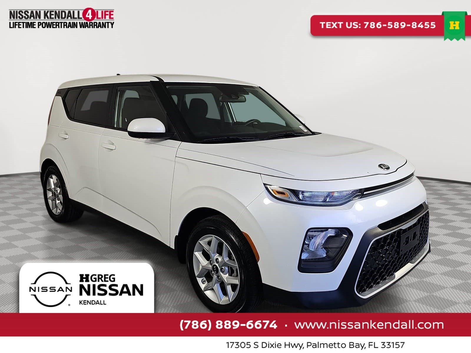 Used 2020 White Kia S image 1