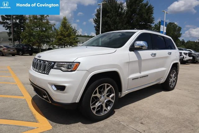 Used 2021 Ivory Jeep Overland image 6