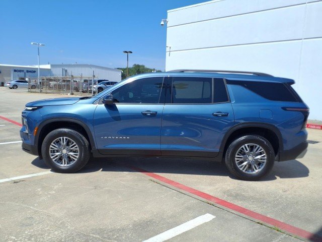 Certified Used 2025 Lakeshore Blue Metallic Chevrolet LT image 8