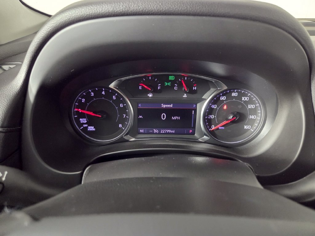 Certified Used 2022 Summit White GMC SLT image 14