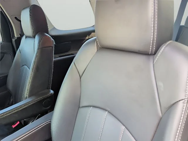 Used 2017 White GMC Limited image 38