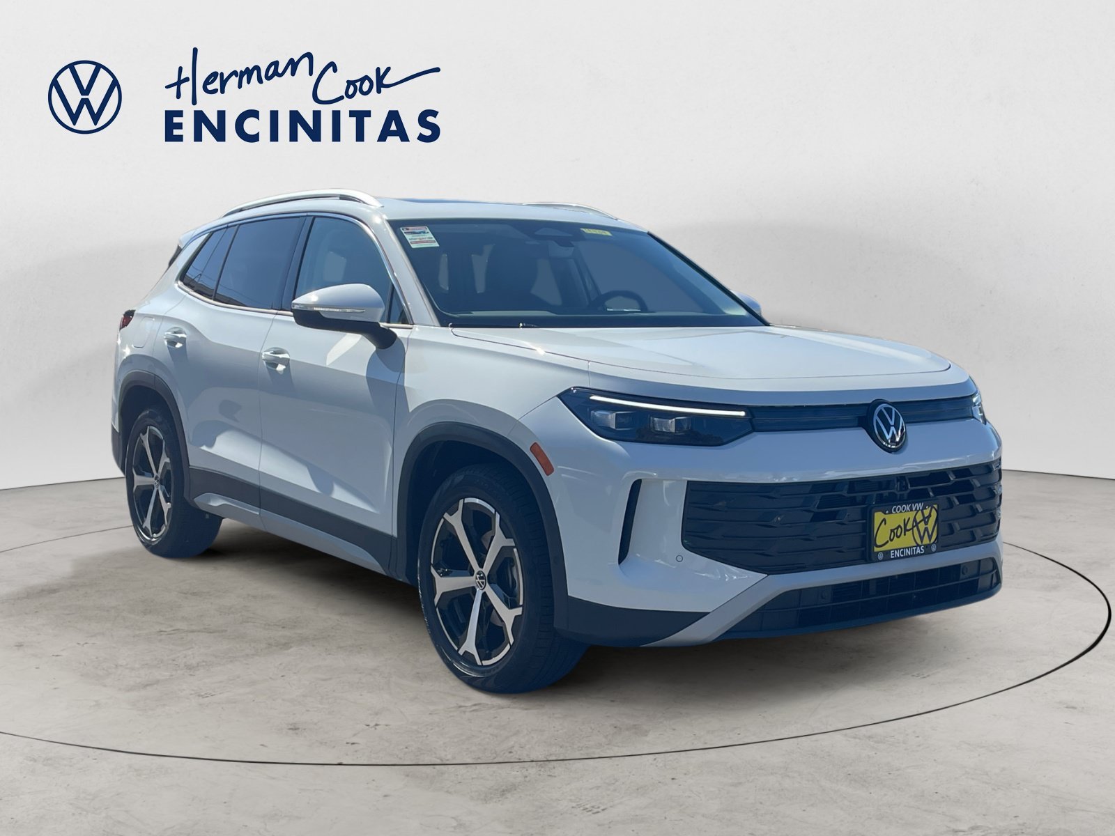 New 2026 White Volkswagen SE image 7