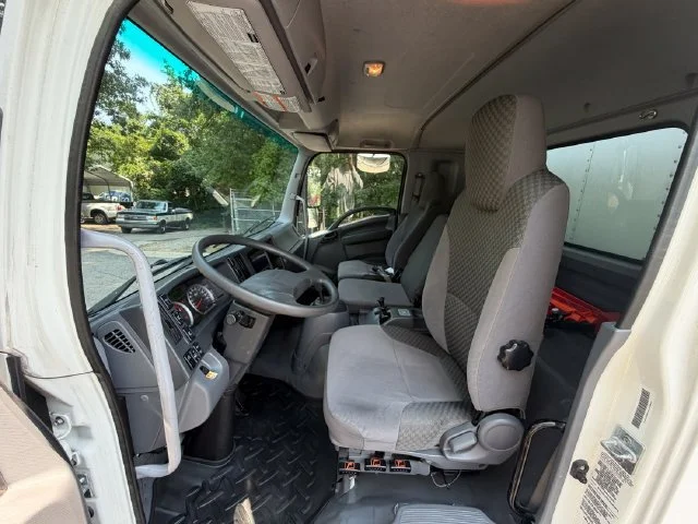 Used 2020 ARC WHITE Chevrolet NA image 11