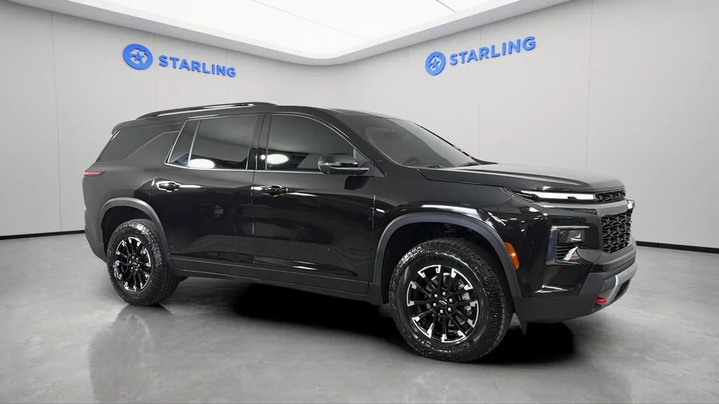 Used 2025 Mosaic Black Metallic Chevrolet Z71 image 12
