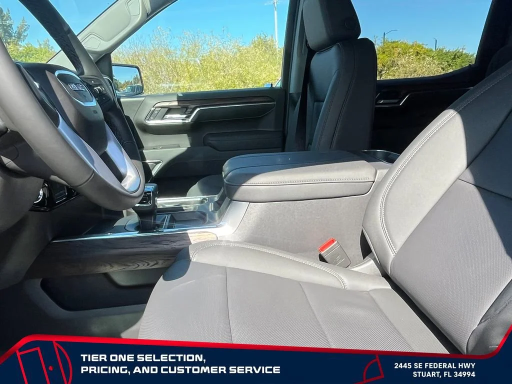 New 2026 Onyx Black GMC SLT image 10