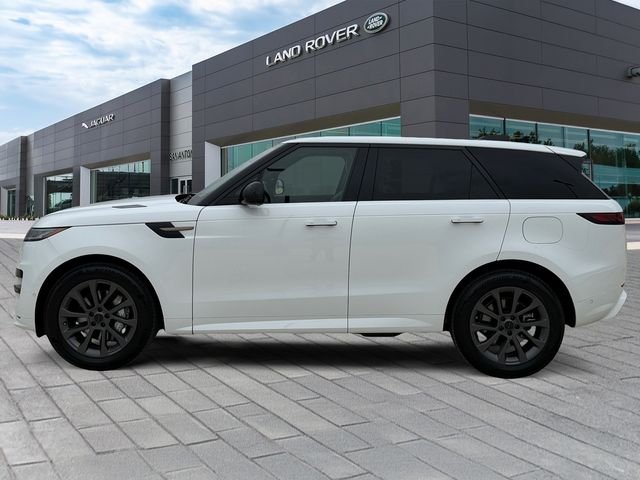 Certified Used 2026 White Land Rover Dynamic SE image 2