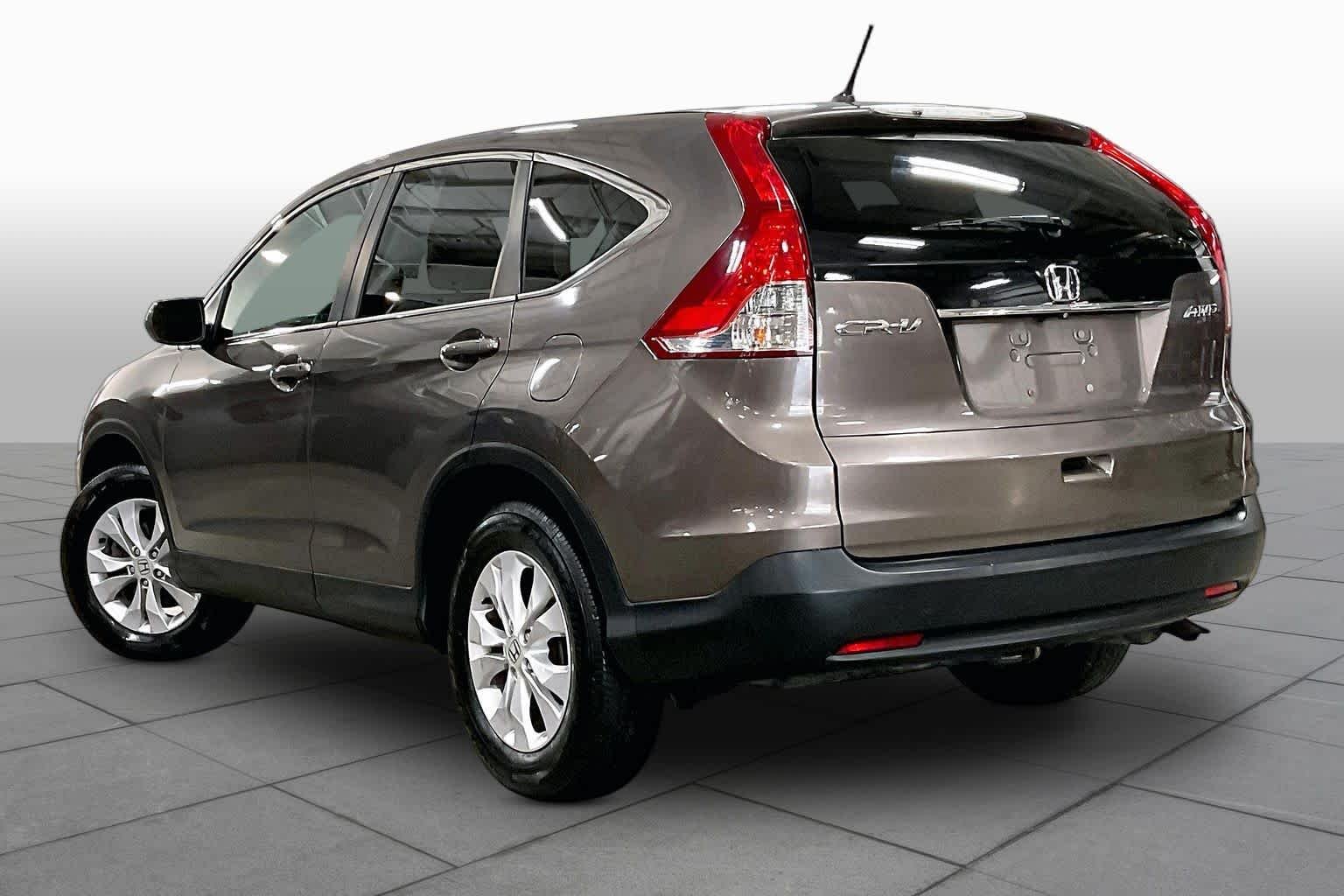 Used 2014 Urban Titanium Metallic Honda EX image 12
