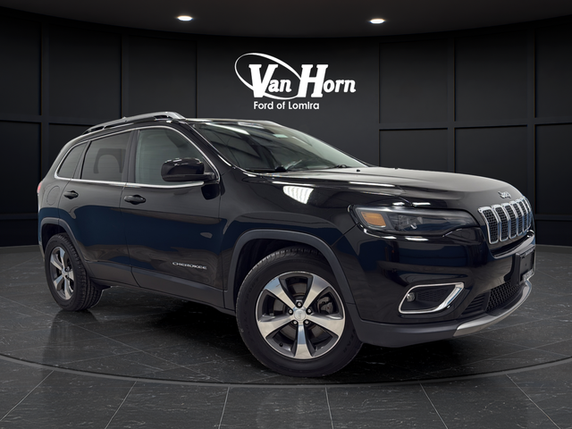 Used 2020 Diamond Black Crystal Pearlcoat Jeep Limited image 1