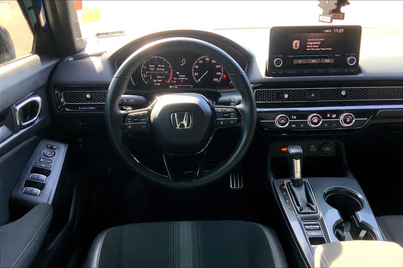 Used 2023 Aegean Blue Metallic Honda Sport image 6