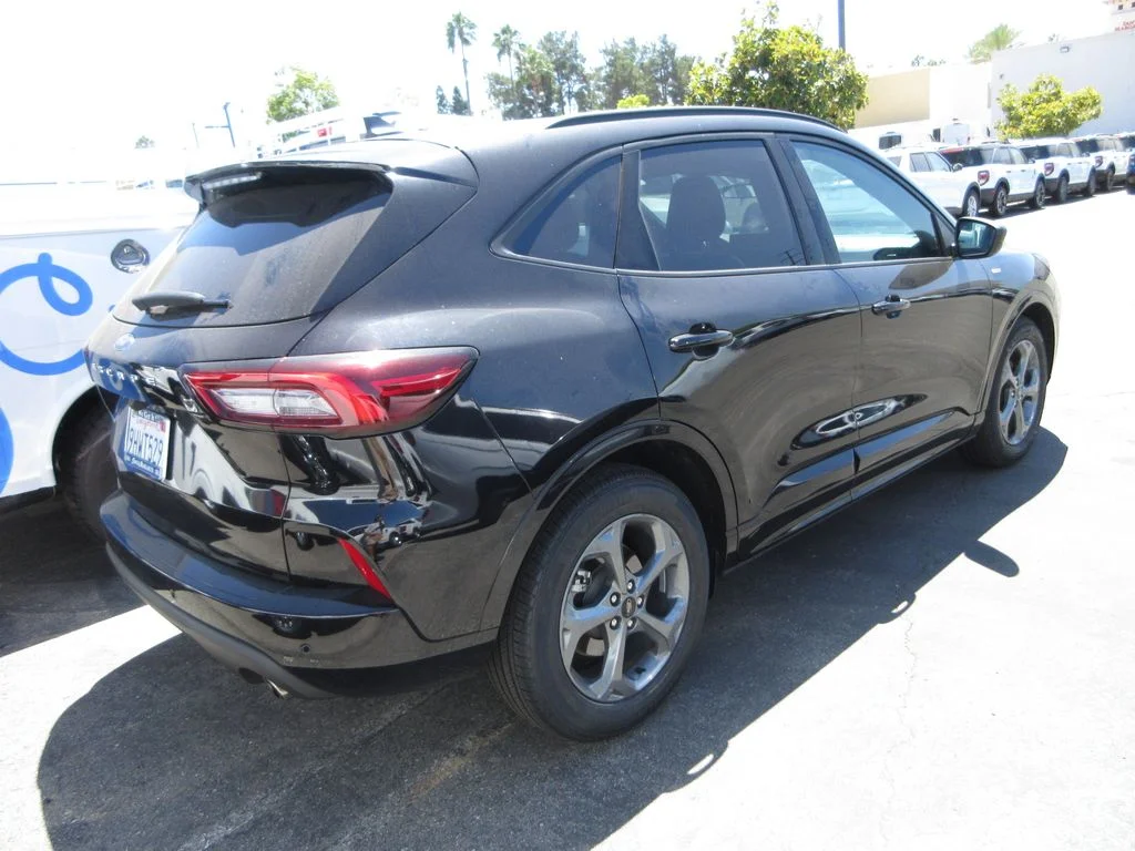 Certified Used 2023 Agate Black Metallic Ford ST-Line image 3
