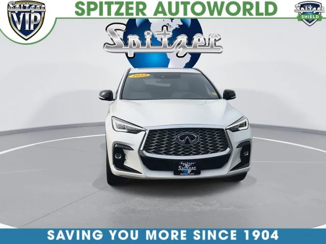 Used 2022 White INFINITI ESSENTIAL image 3
