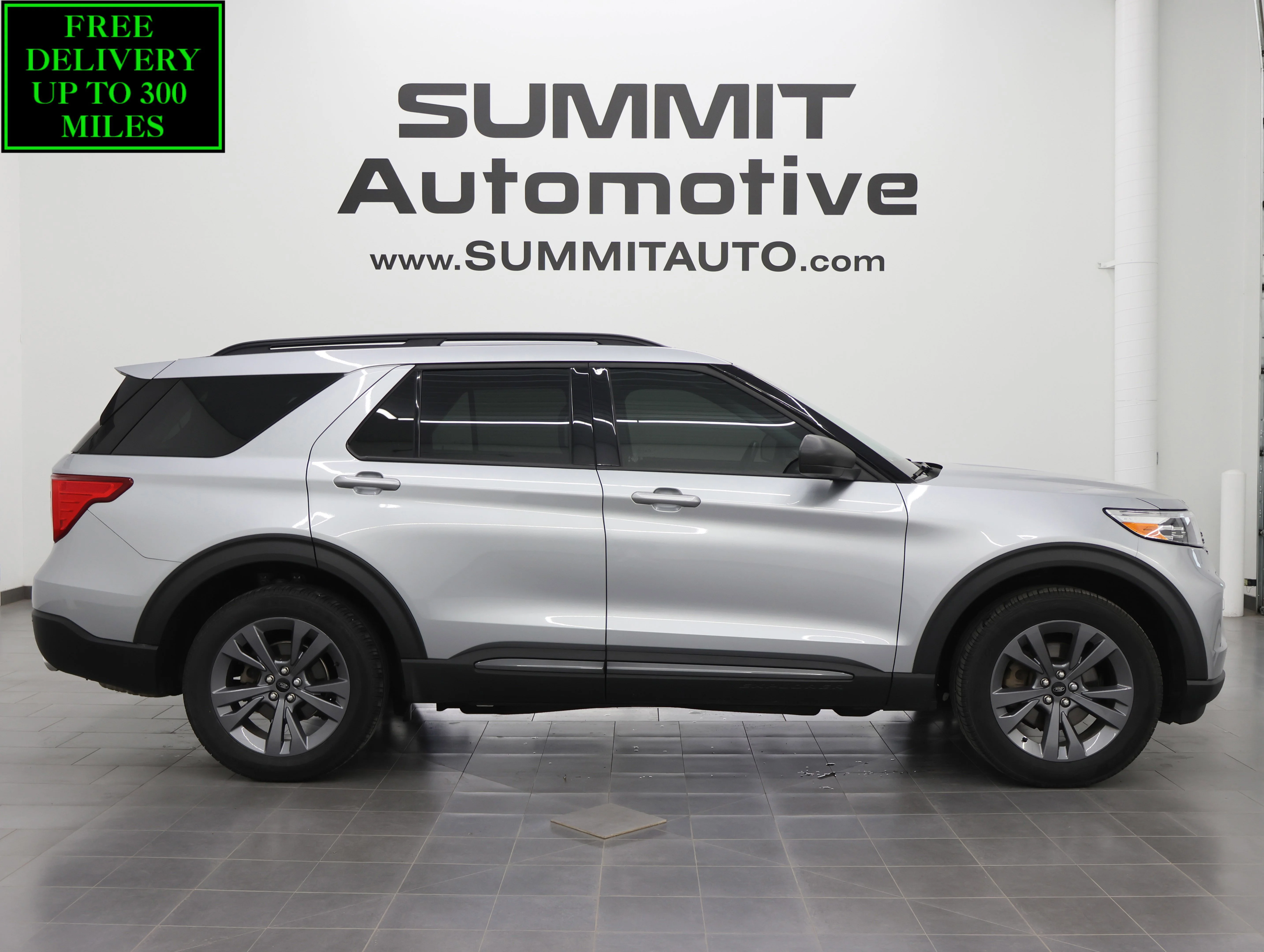 2021 Ford Explorer XLT 4WD's photo