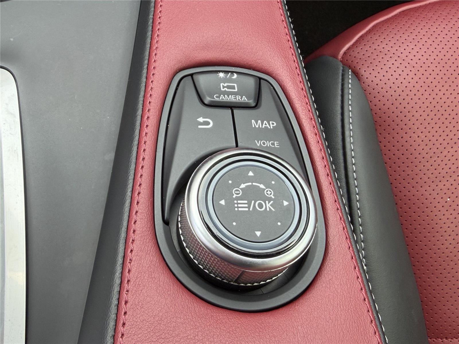 Certified Used 2023  INFINITI SPORT image 11