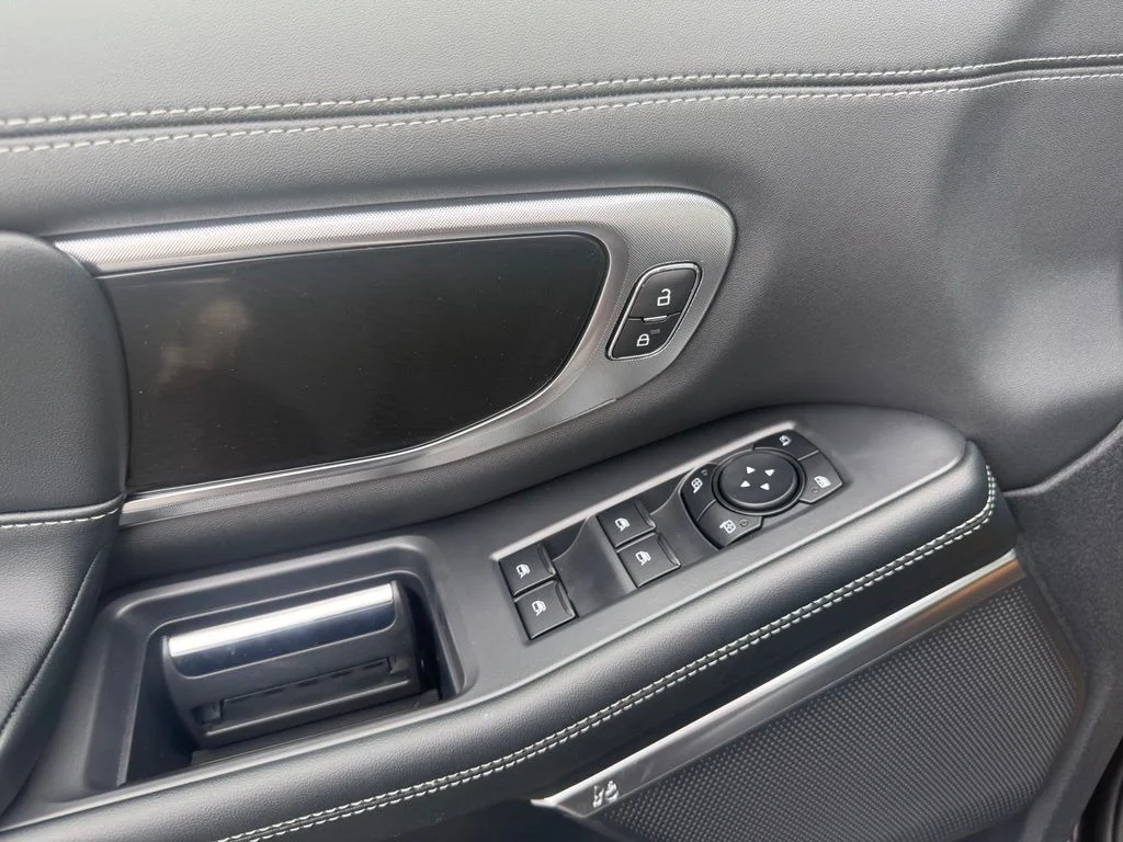 New 2027 Dark Matter Gray Metallic Ford MAX Platinum image 13