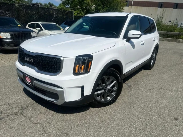 2024 Kia Telluride LX