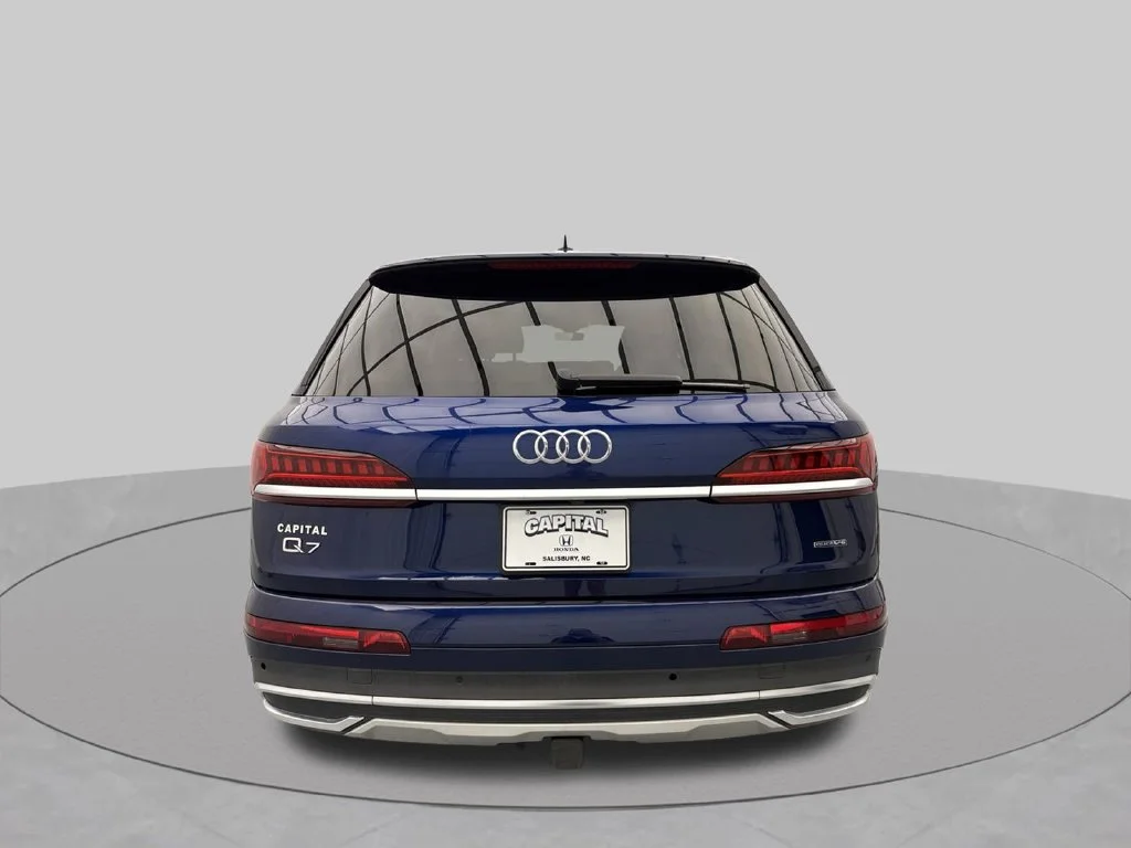 2021 Audi Q7 55 PREMIUM SUV Slide 6