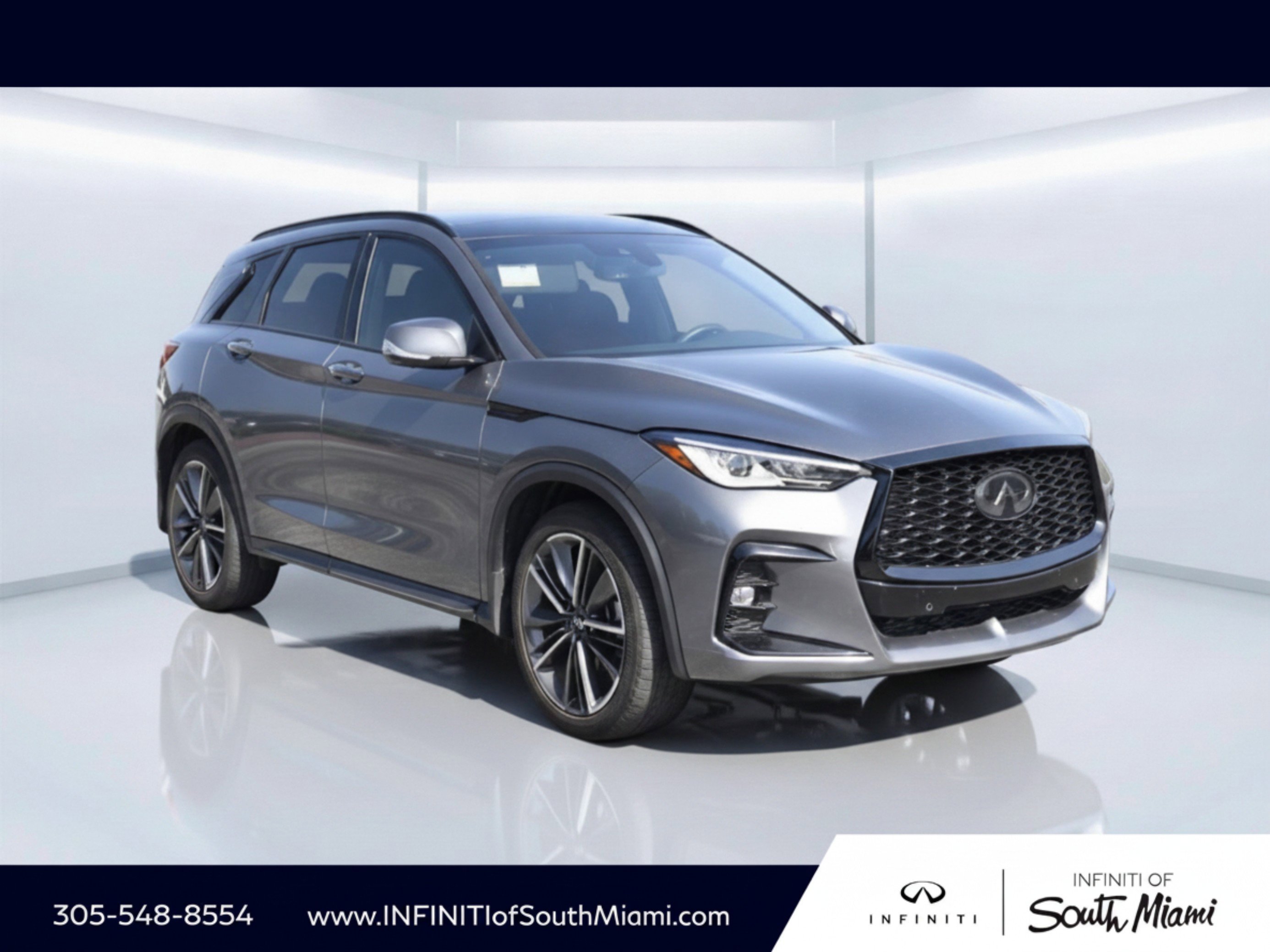 Certified Used 2023 Graphite Shadow INFINITI SPORT image 3