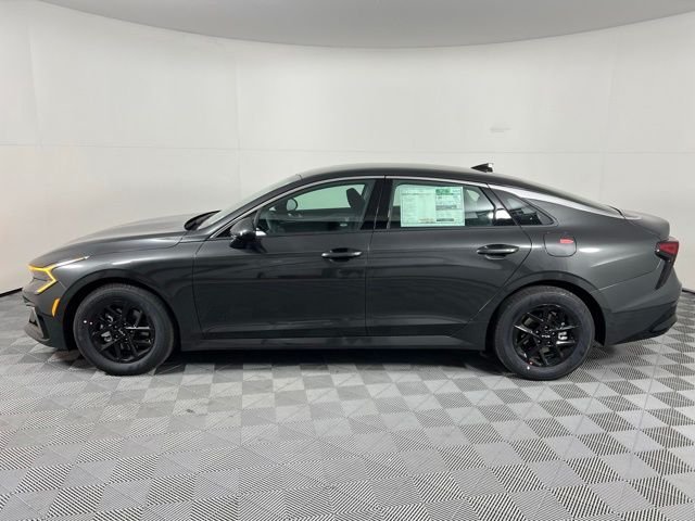 New 2026  Kia LXS image 4