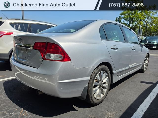 Used 2010 Alabaster Silver Metallic Honda EX-L image 6