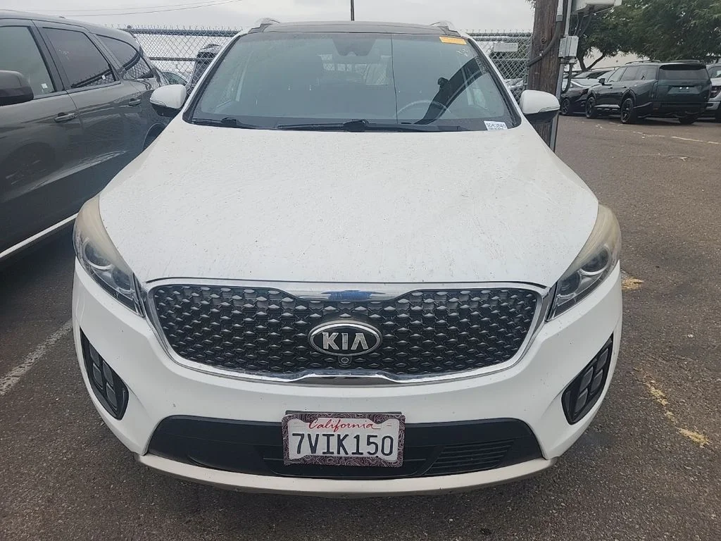 Used 2017 White Kia SX Limited image 2