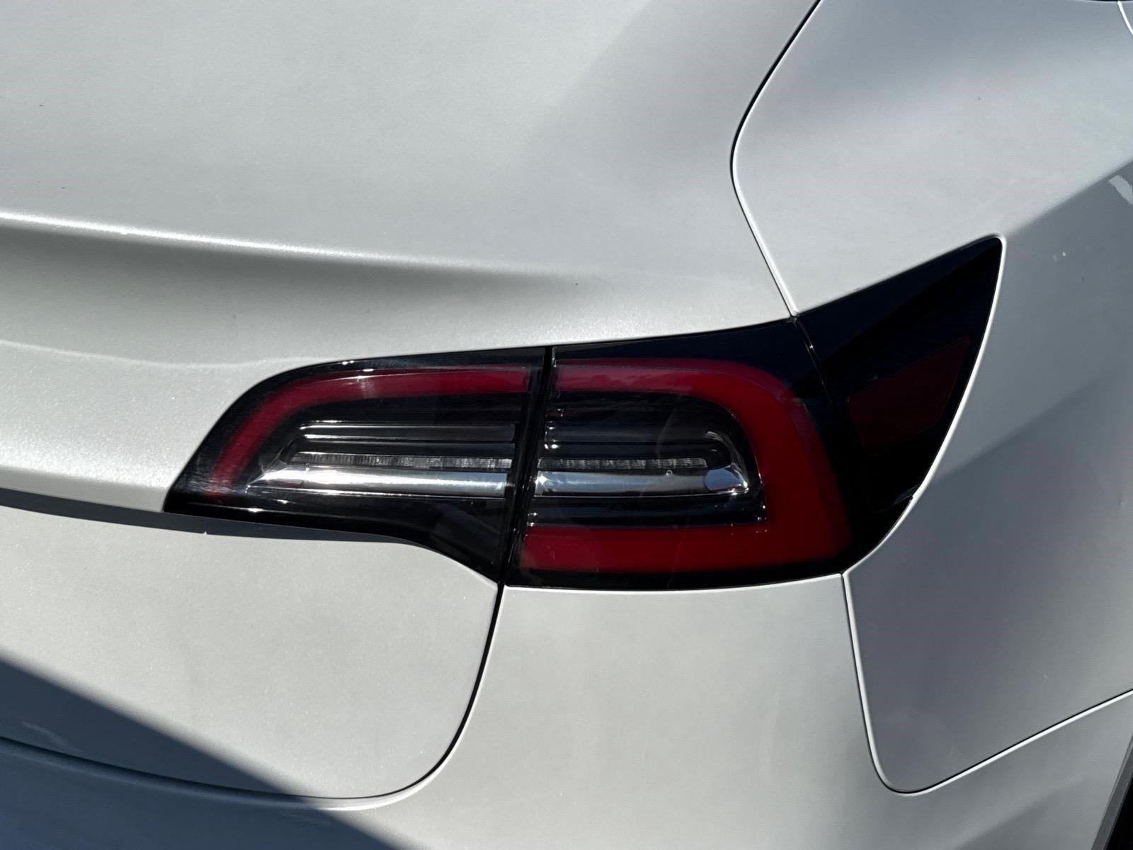 Used 2023  Tesla  image 12