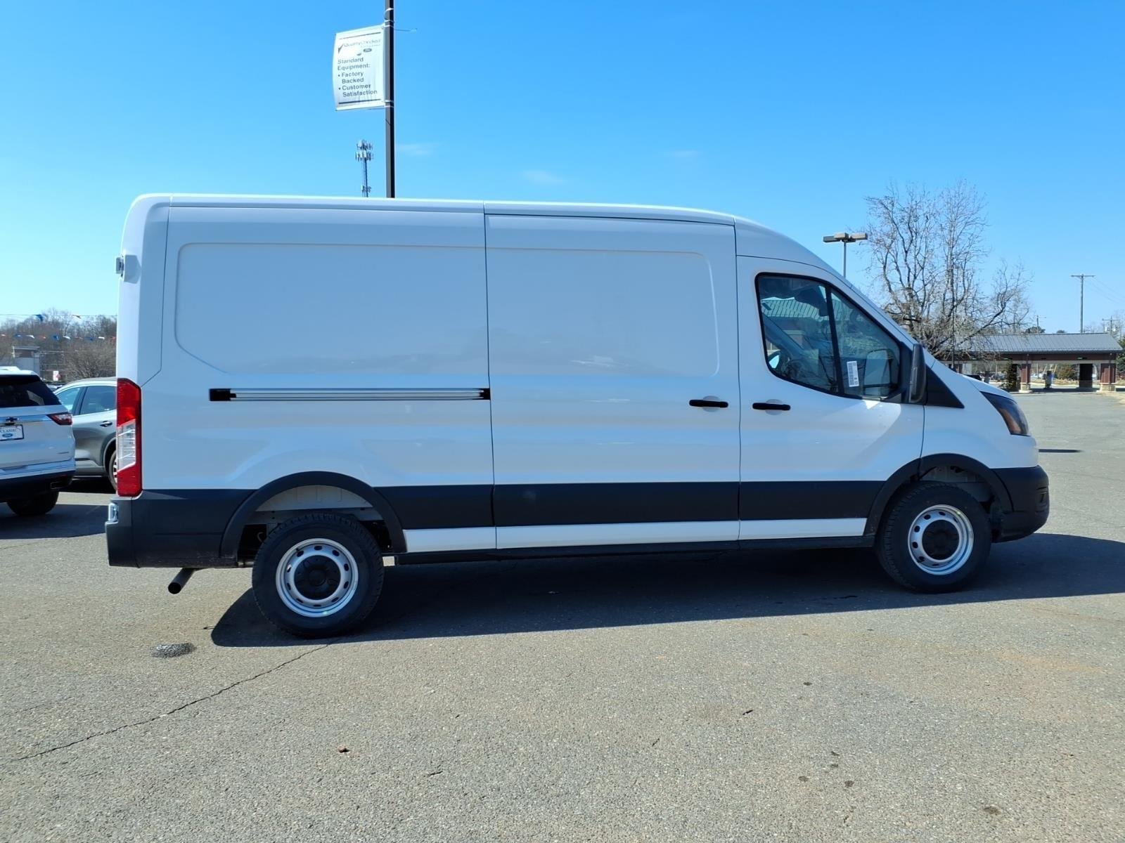 New 2026 Oxford White Ford Cargo Van image 9