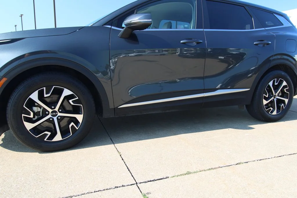 Used 2023 Gray Kia EX image 10
