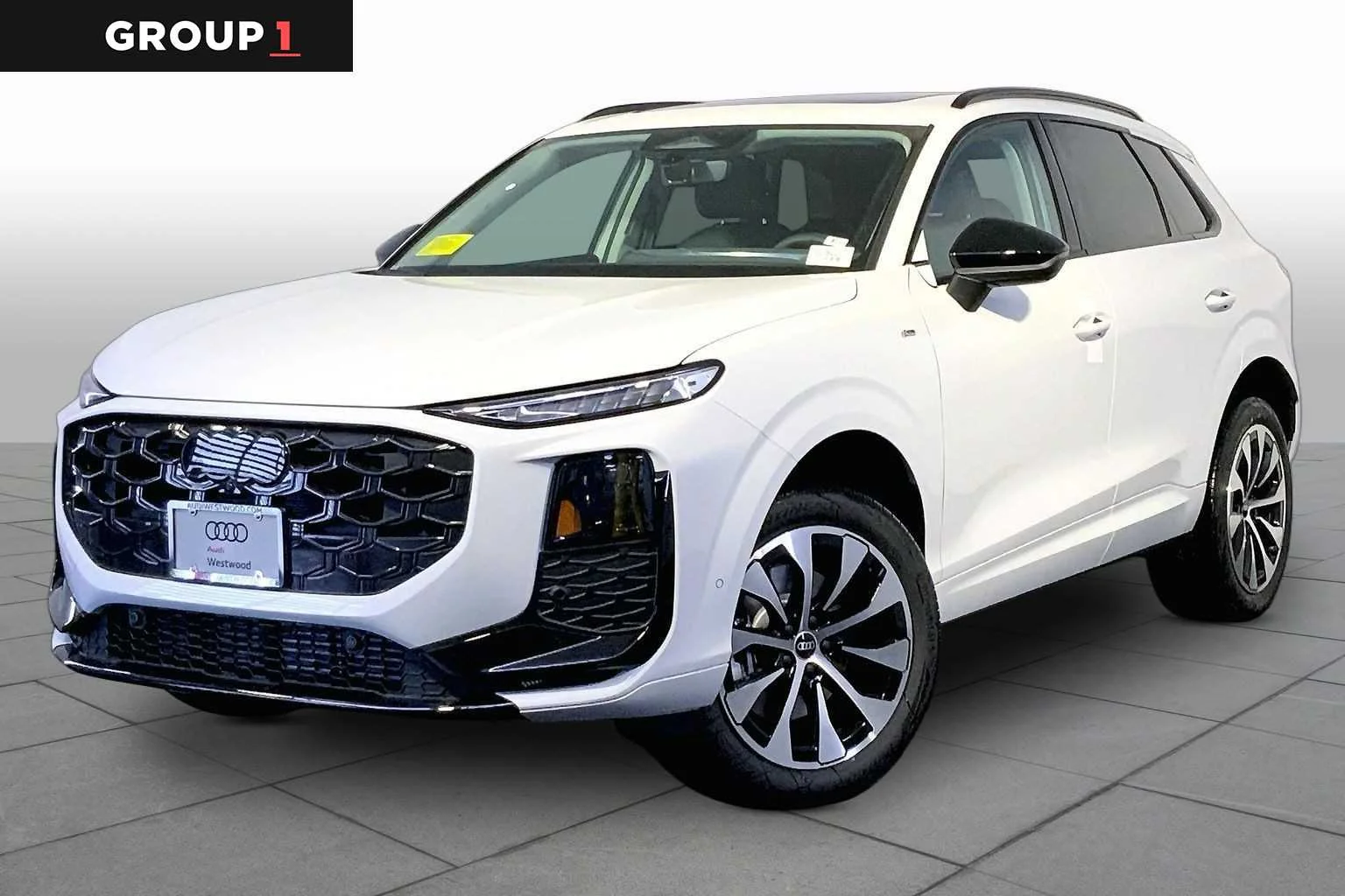 2026 Audi Q3 S line quattro's photo